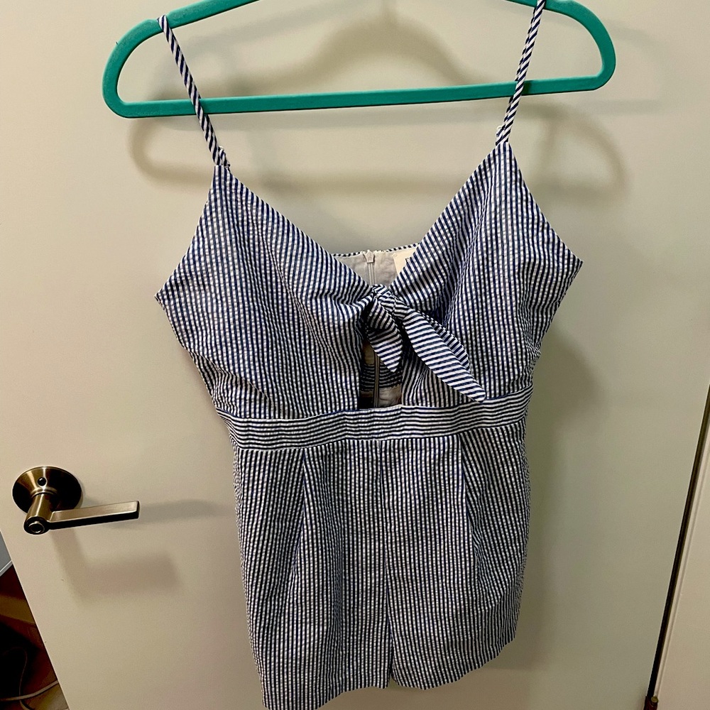 Everly Romper never worn size L